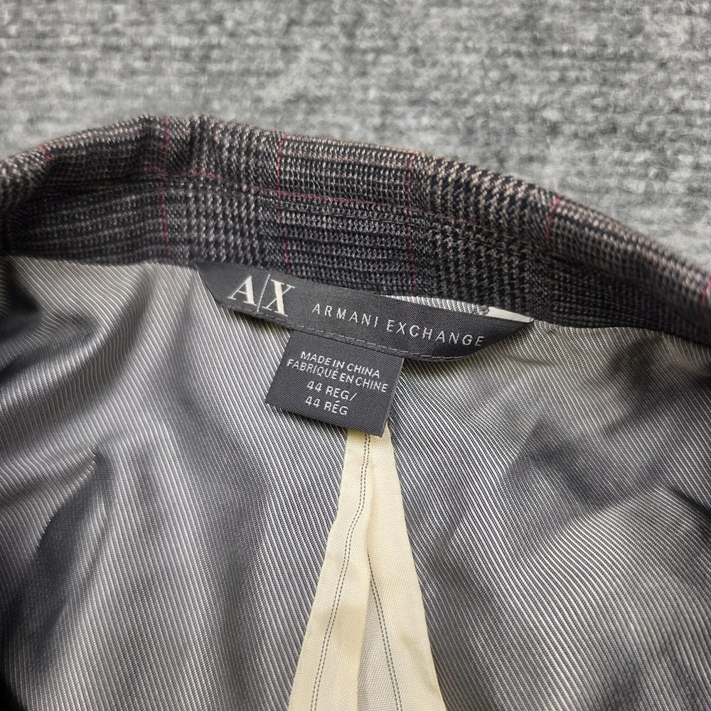 Armani Exchange stylish lightweight
